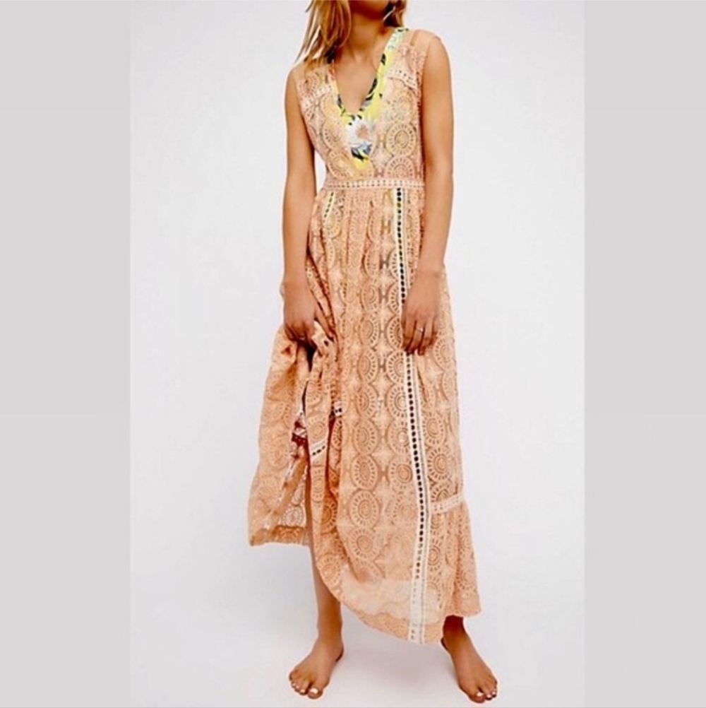 FREE PEOPLE FP Peach Shine Sheer On Maxi Dress Women's Large L Bohemian Lace EUC